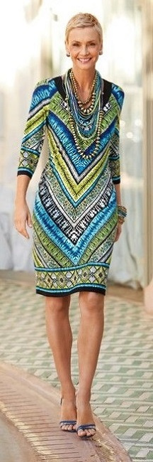 Moda anti-idade:  Vestido elegantes e versáteis