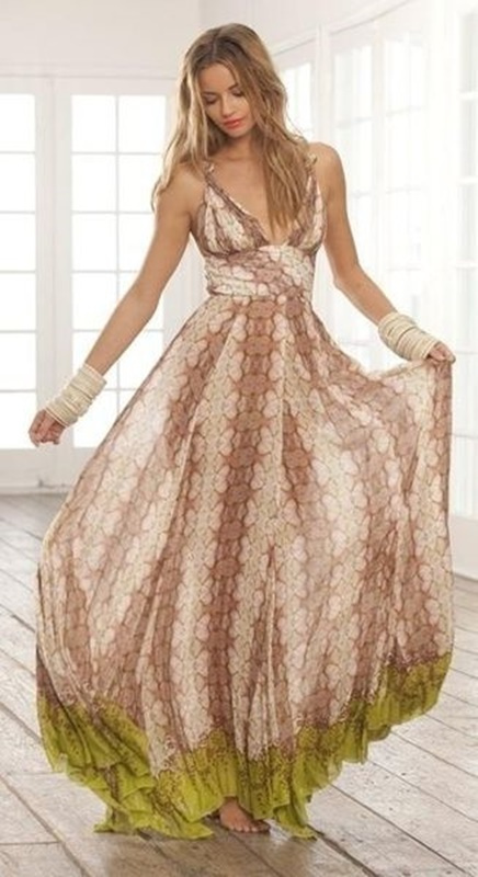Vestido para festas de fim de ano na praia - moda anti-idade