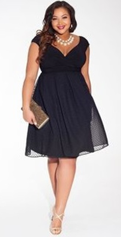 moda anti-idade - vestido preto para festas plus size