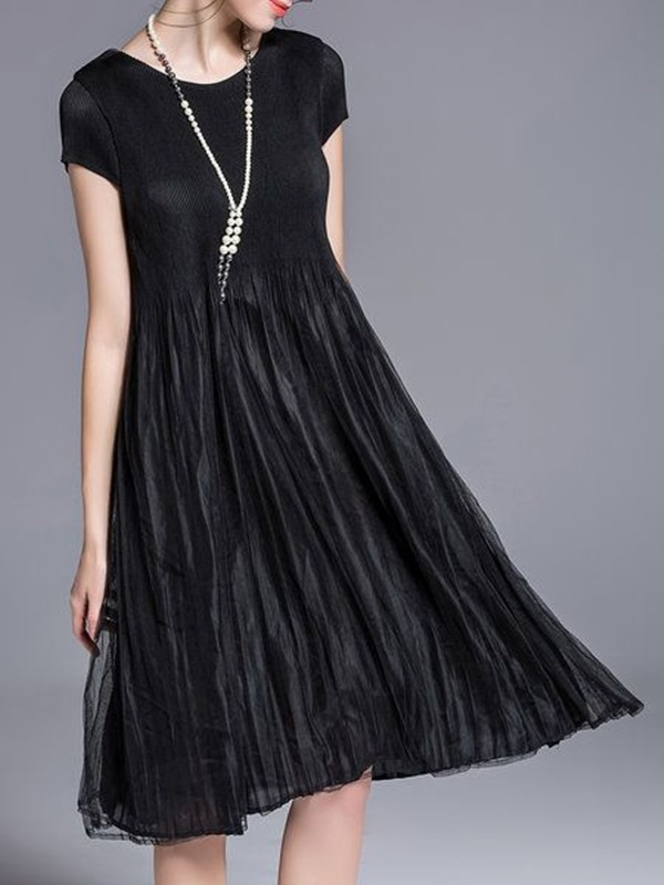 vestido preto para festas - moda anti-idade 50+ 60+