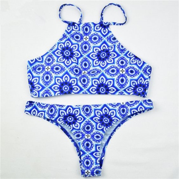 Biquini azul e branco , estampa azulejo portugues