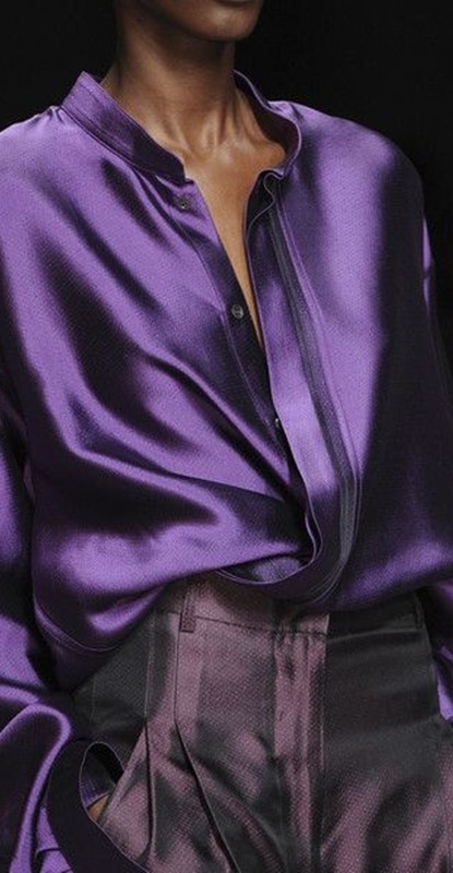 cor do ano - ultravioleta - blusa