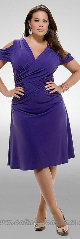 cor 2018 pantone - ultravioleta - plus size