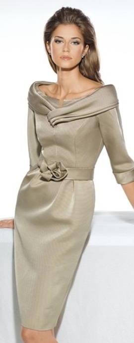 Vestido curto para bodas de ouro