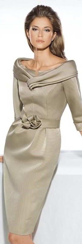 Vestido curto para bodas de ouro