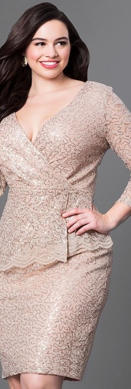 Moda senhoras - vestido curto para bodas de ouro