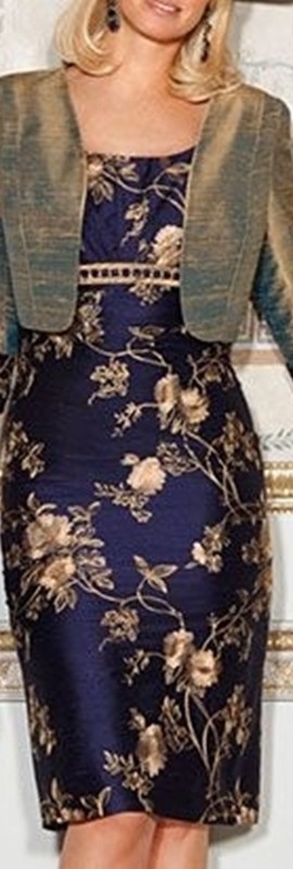 Moda senhoras - vestido curto para bodas de ouro