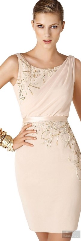 Vestido curto para bodas de ouro