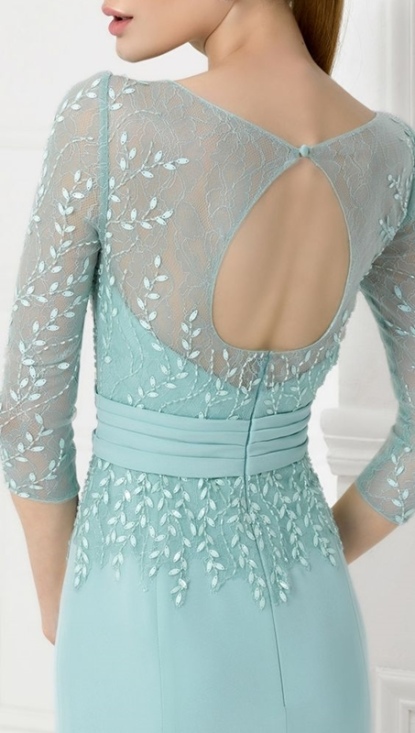 Moda anti-idade - as costas do vestido para festa