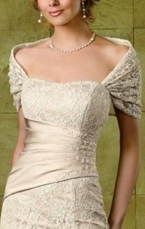Decote do vestido de festa para senhoras