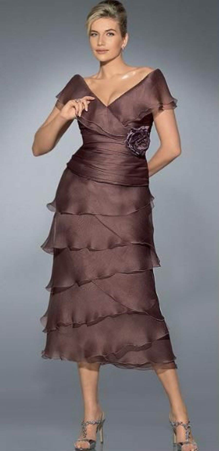 Posso usar vestido curto no casamento dos filhos?