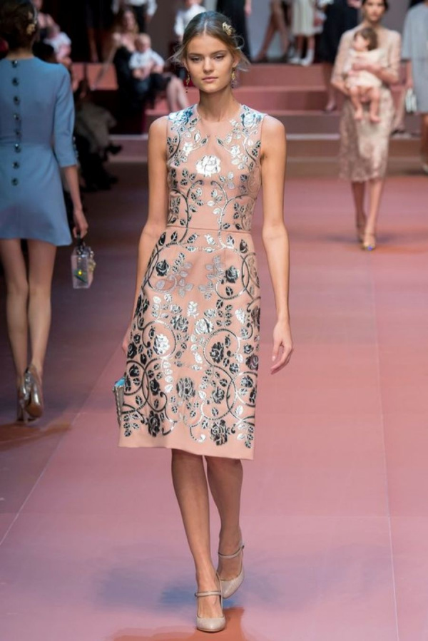 22 modelos de vestido curto para bodas de prata