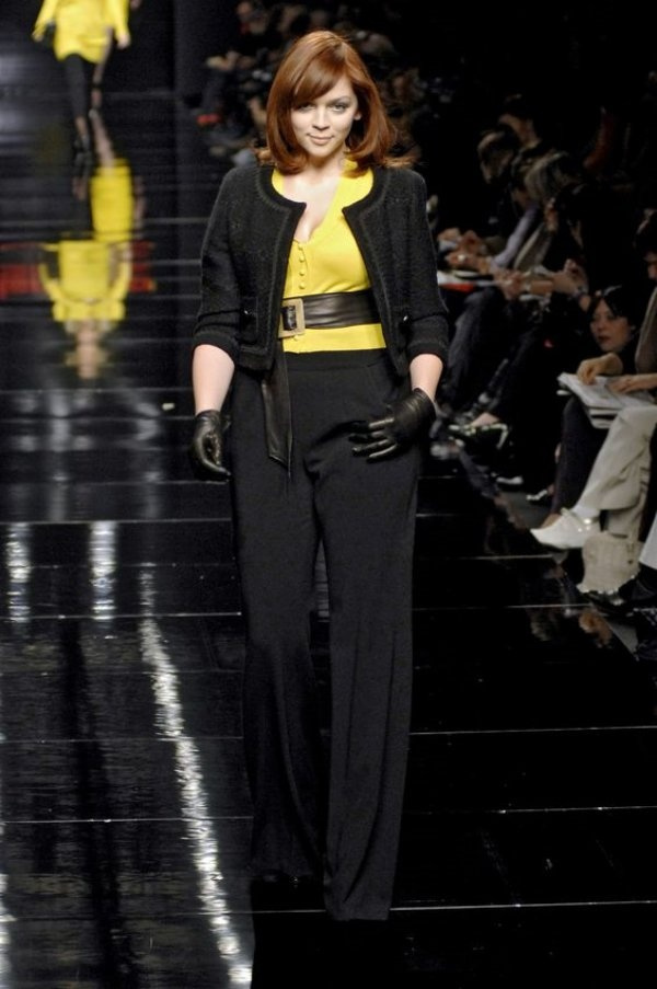 Qual a diferença ente moda plus size e moda curvy?