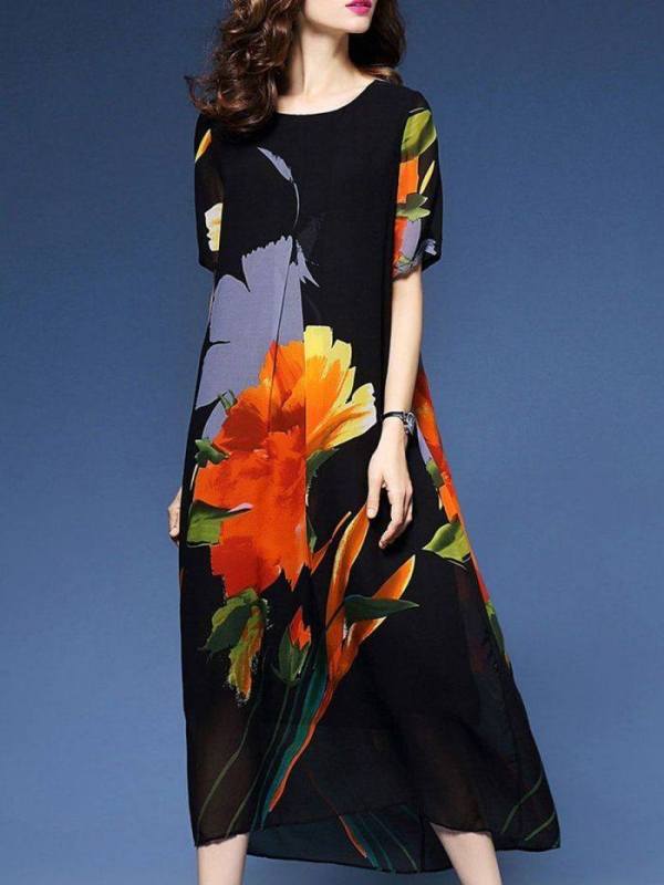 O charme de um detalhe floral no vestido ou blusa