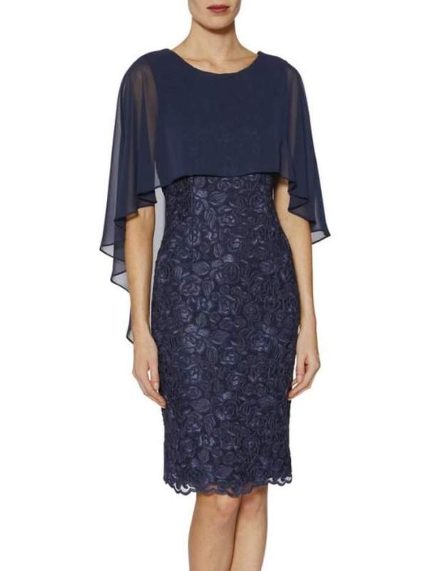 Moda anti-idade: 25 modelos de vestido de festa azul