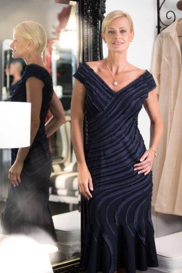 Moda anti-idade: 25 modelos de vestido de festa azul