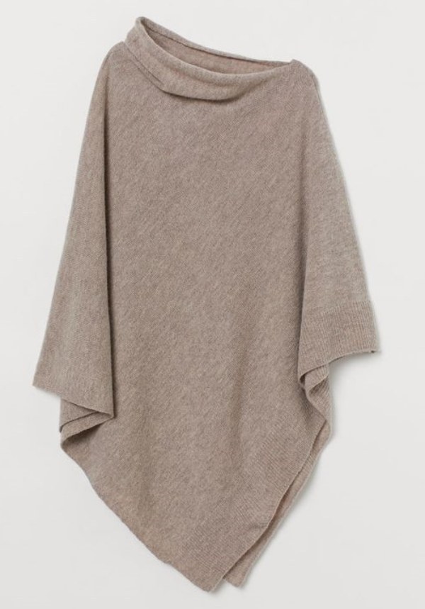 Moda anti-idade: Aqueça-se com um poncho no inverno