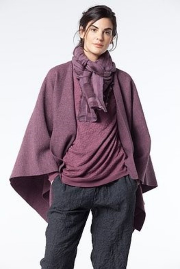 Moda anti-idade: Dicas de como combinar roupas cinza