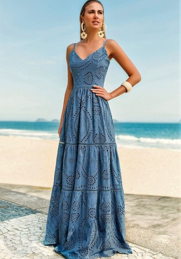 23 Vestidos em laise refrescantes para o verão