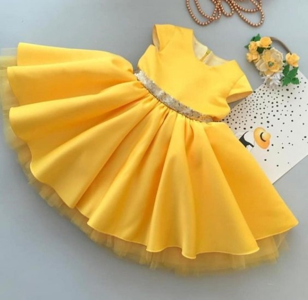 Moda Kids: 16 modelos de vestido para festa de 1 ano