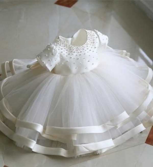 16 Modelos de vestido de batismo