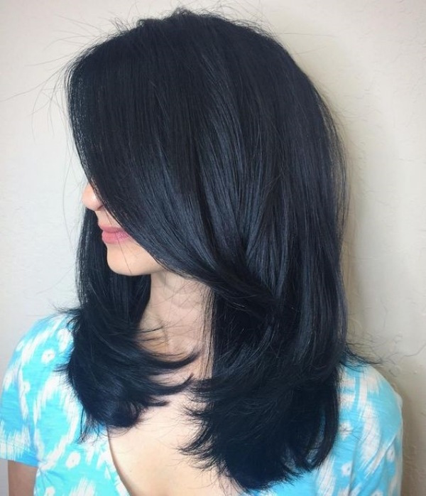 Bem na foto: 18 cortes de cabelo médio ou longo na terceira idade
