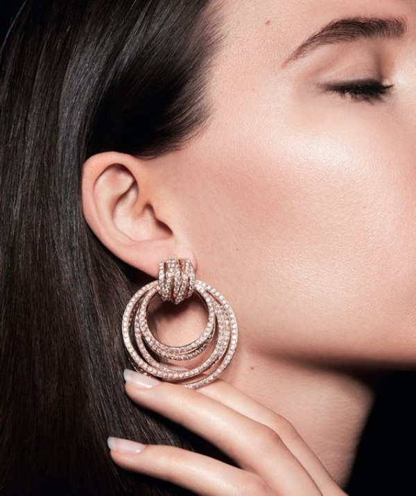 Acessórios na moda: brincos que esbanjam elegância
