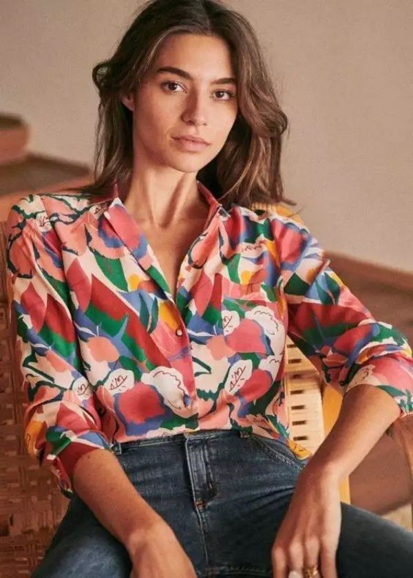 Moda anti-idade: 15 camisas  femininas e modernas
