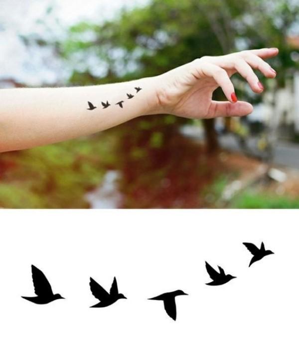 62 ideias de mini tatuagem na terceira idade, mini tatoos