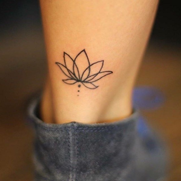 62 ideias de mini tatuagem na terceira idade, mini tatoos