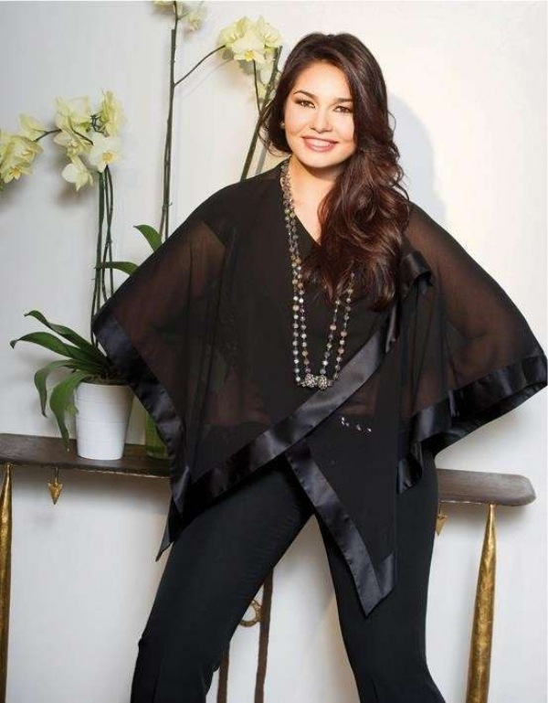 Moda preto para festas - 21 ideias para seu pretinho básico
