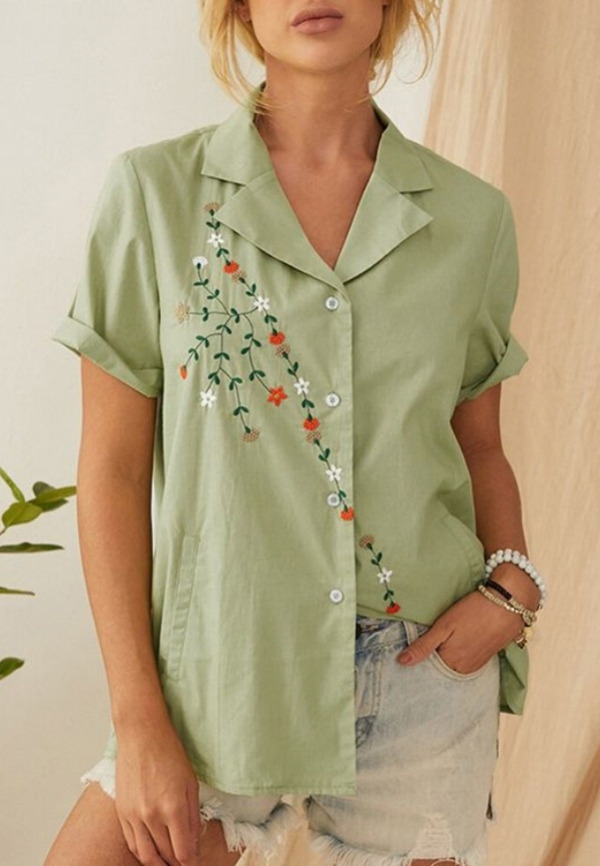 Blusa com bordado floral: 17 opções incríveis!