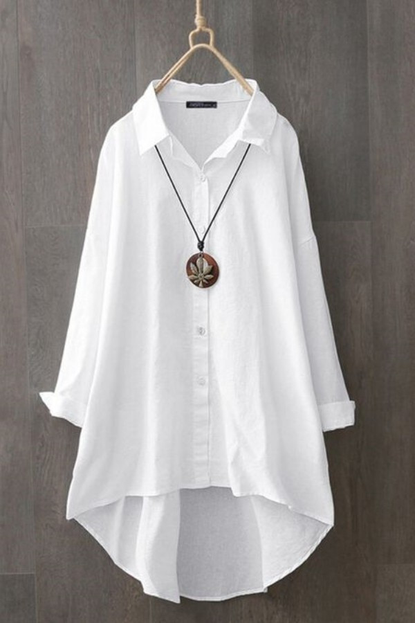 Moda anti-idade: Camisa feminina branca moderna