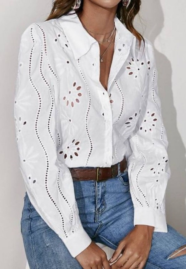 Moda anti-idade: Camisa feminina branca moderna