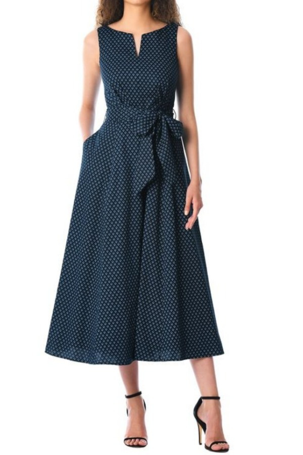 Moda Anti-idade: 15 Modernos Vestidos Básicos e Simples