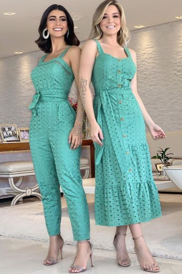 Moda anti-idade: vestido midi ou vestido maxi para cada estilo