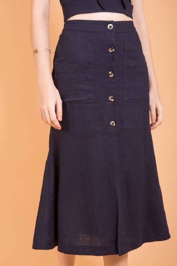 Moda dia a dia: 15 modelos de saia com botões