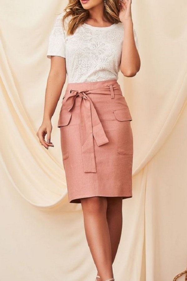 Moda Saias: A elegância das saias retas