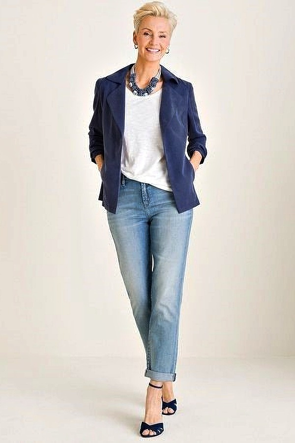 Moda anti-idade: Cardigan ou casaquinho na terceira idade?