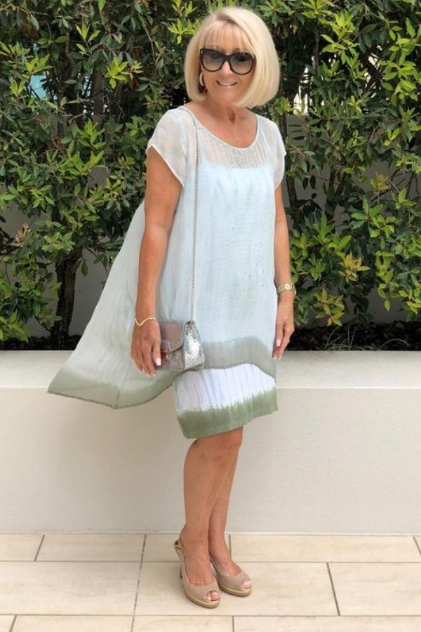 Moda anti-idade: Estilo easy chic para uma festa