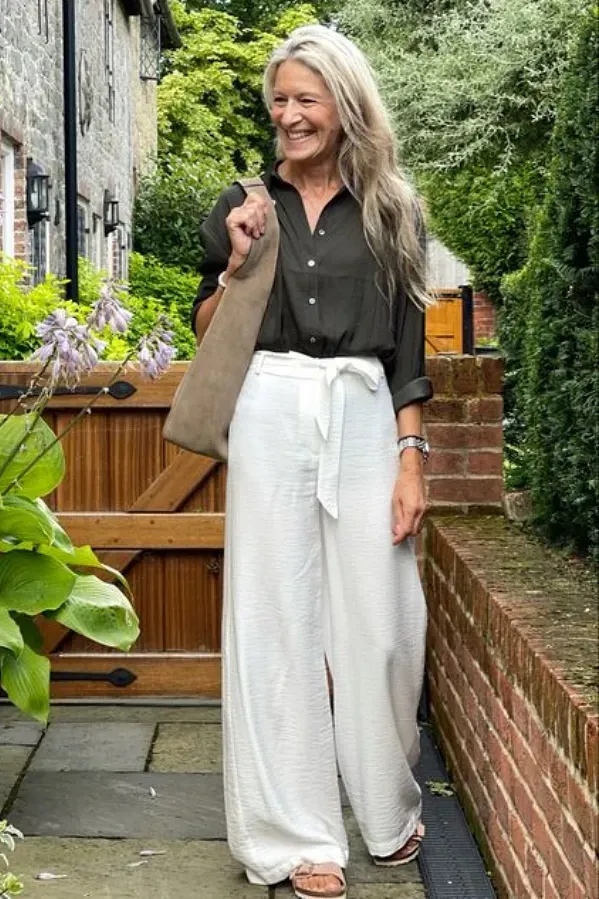 Moda anti-idade: tipos de calças confortáveis e elegantes