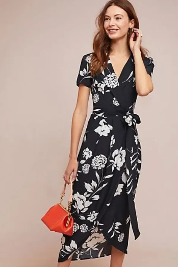 13 vestidos florais com a cara da primavera