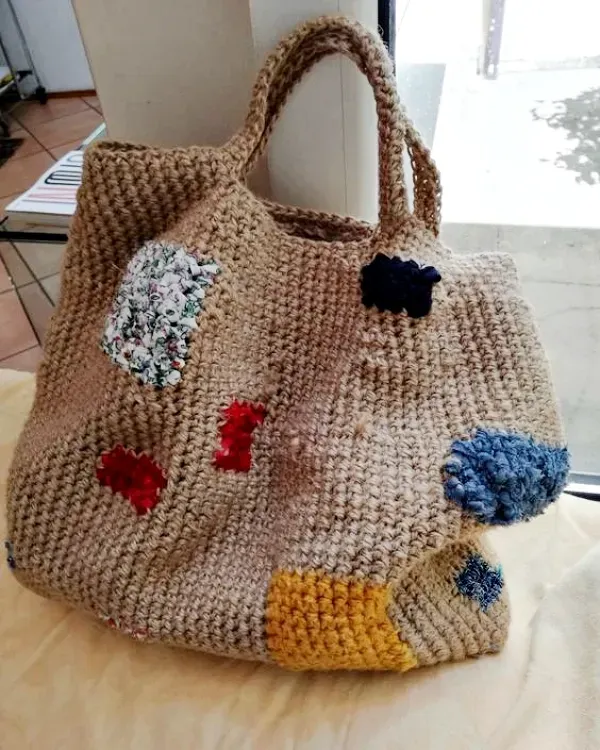 Artesanato na Moda: Bolsas feitas com ponto baixo de crochê
