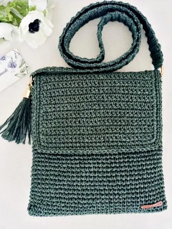 +12 Modelos de bolsa pequena feitas com ponto baixo de crochê