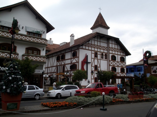 5 Destinos Nacionais para Terceira Idade - Gramado, RS