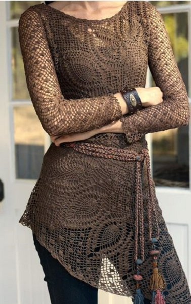 croche que aparece - blusa croche redondo marrom
