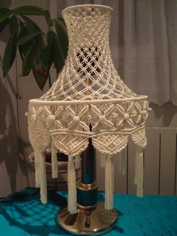 luminária de macramê