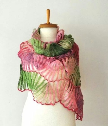 echarpe de crochê de grampo