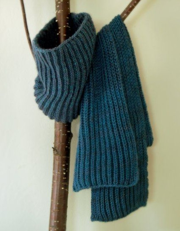 Gola e cachecol de tricô masculino