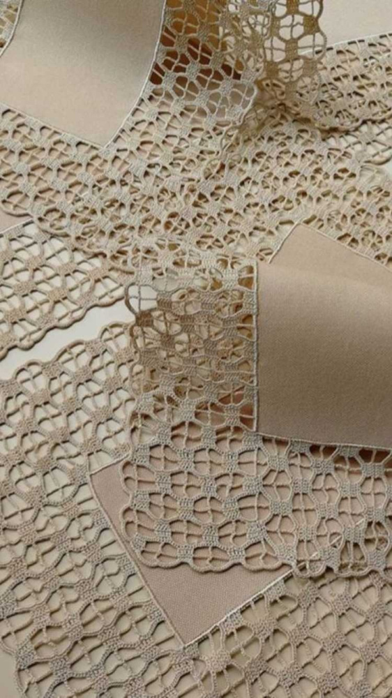 Encante-se: Os belos detalhes em crochê na mesa